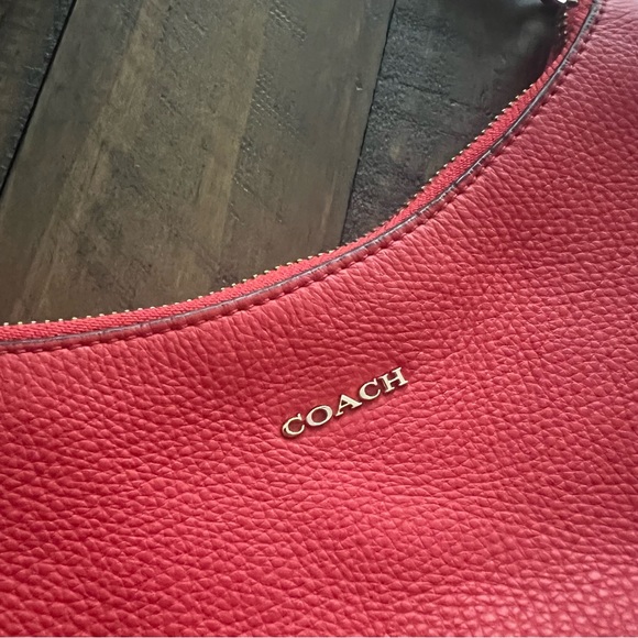 Coach Pebbled Leather Rosy Peach Small Hobo Purse Handbag - Picture 4 of 11